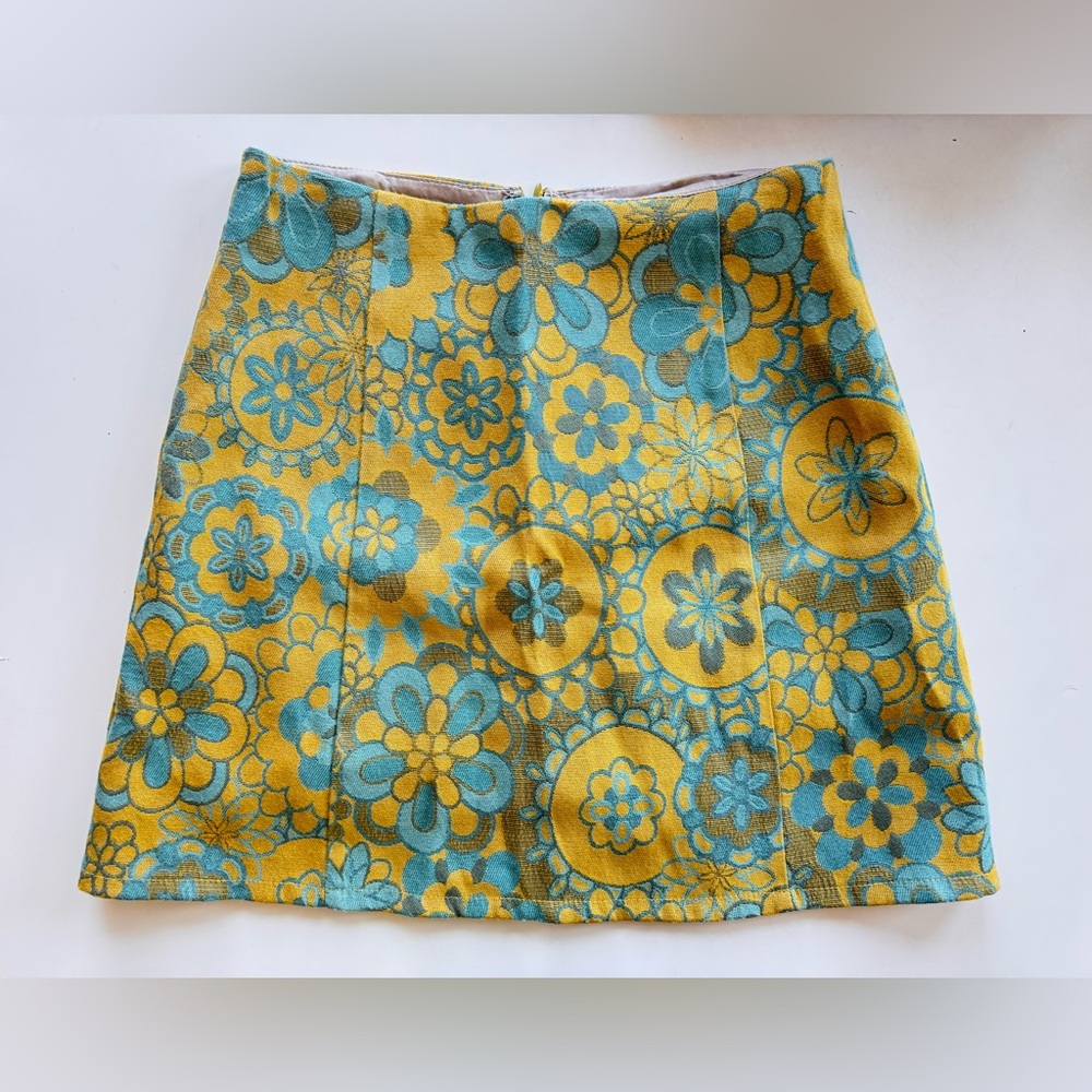reformation floral boho mod short skirt size 4